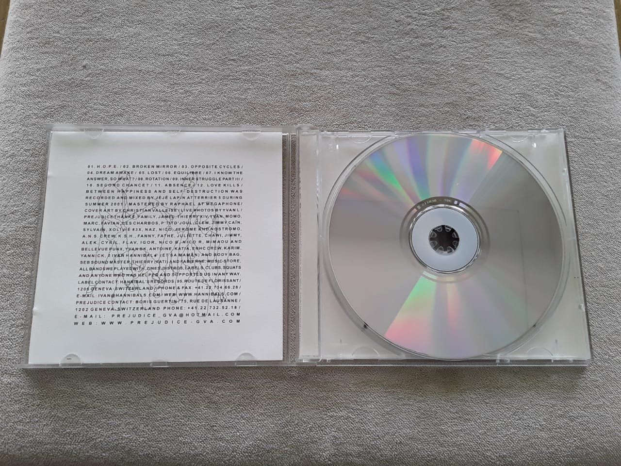 CD: Prejudice – Between Happiness And Self-Destruction – Usato da Lenzburg venduto da Sepulmander 2