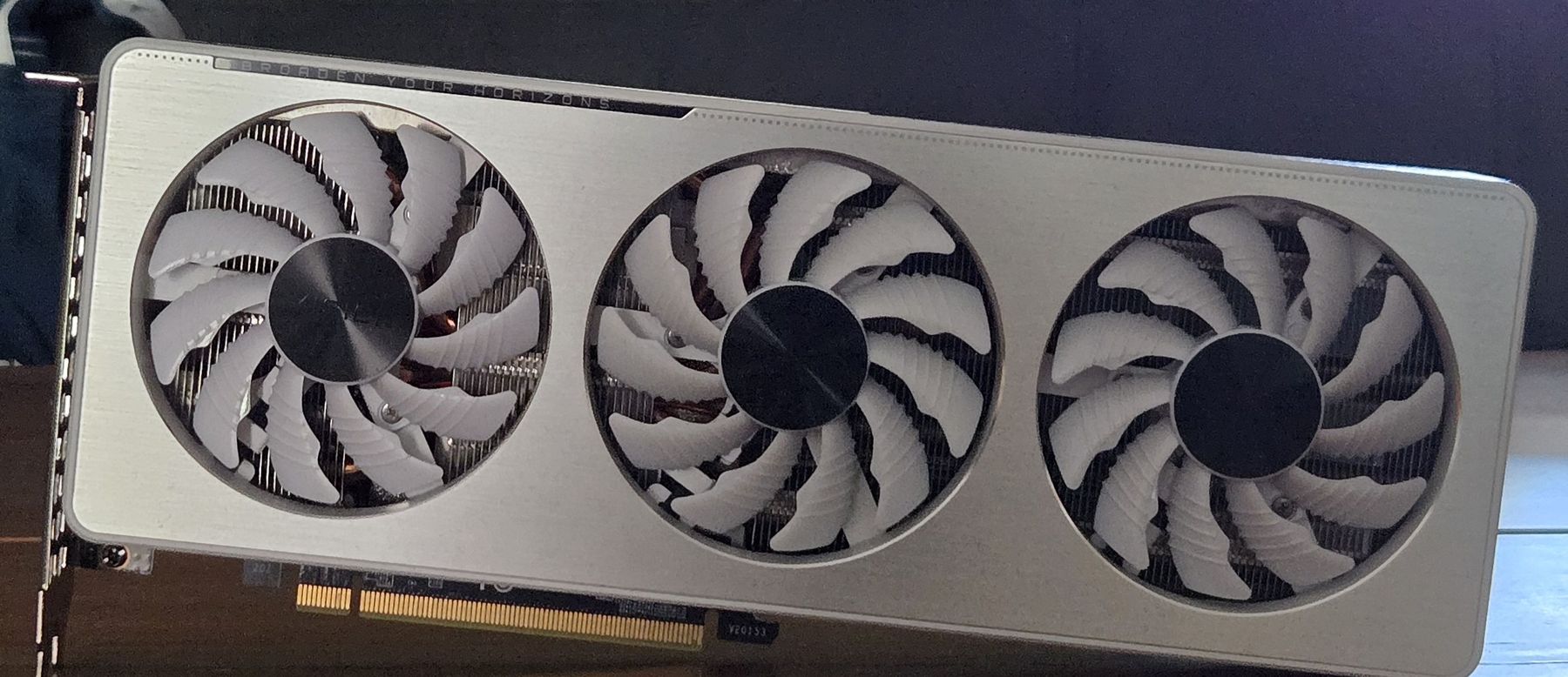 Gigabyte Cartes graphiques: Gigabyte RTX 3060 Ti VISION OC – D'occasion à St. Gallen par SiiirJohn