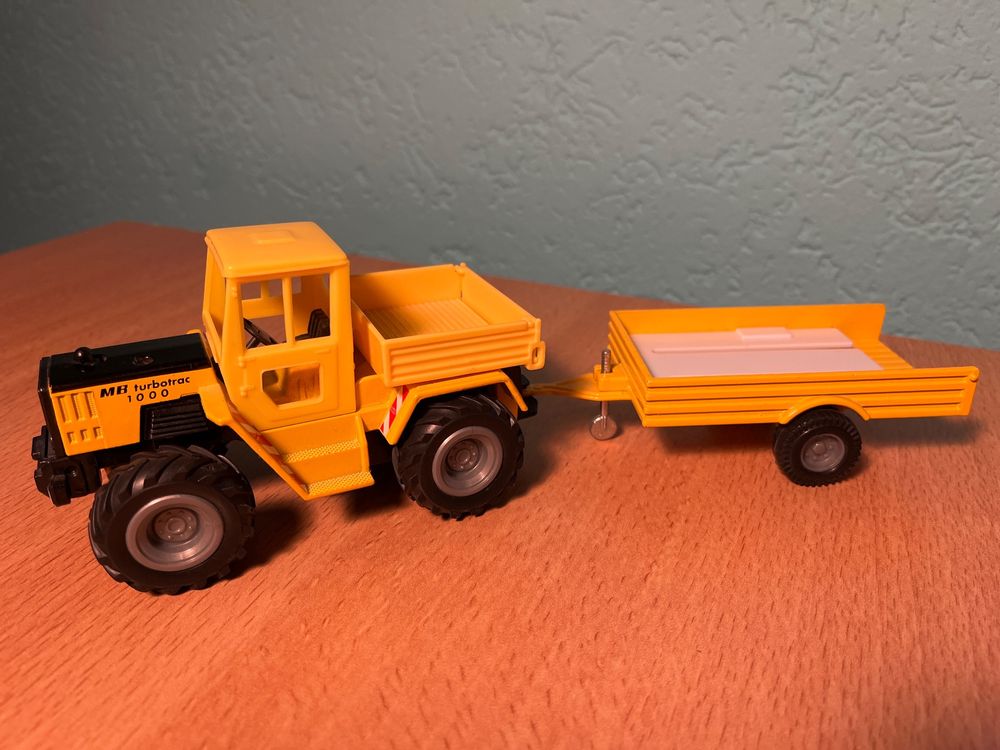Welly MB Turbotrac 1000 Trakor mit Anhänger Kaufen auf Ricardo