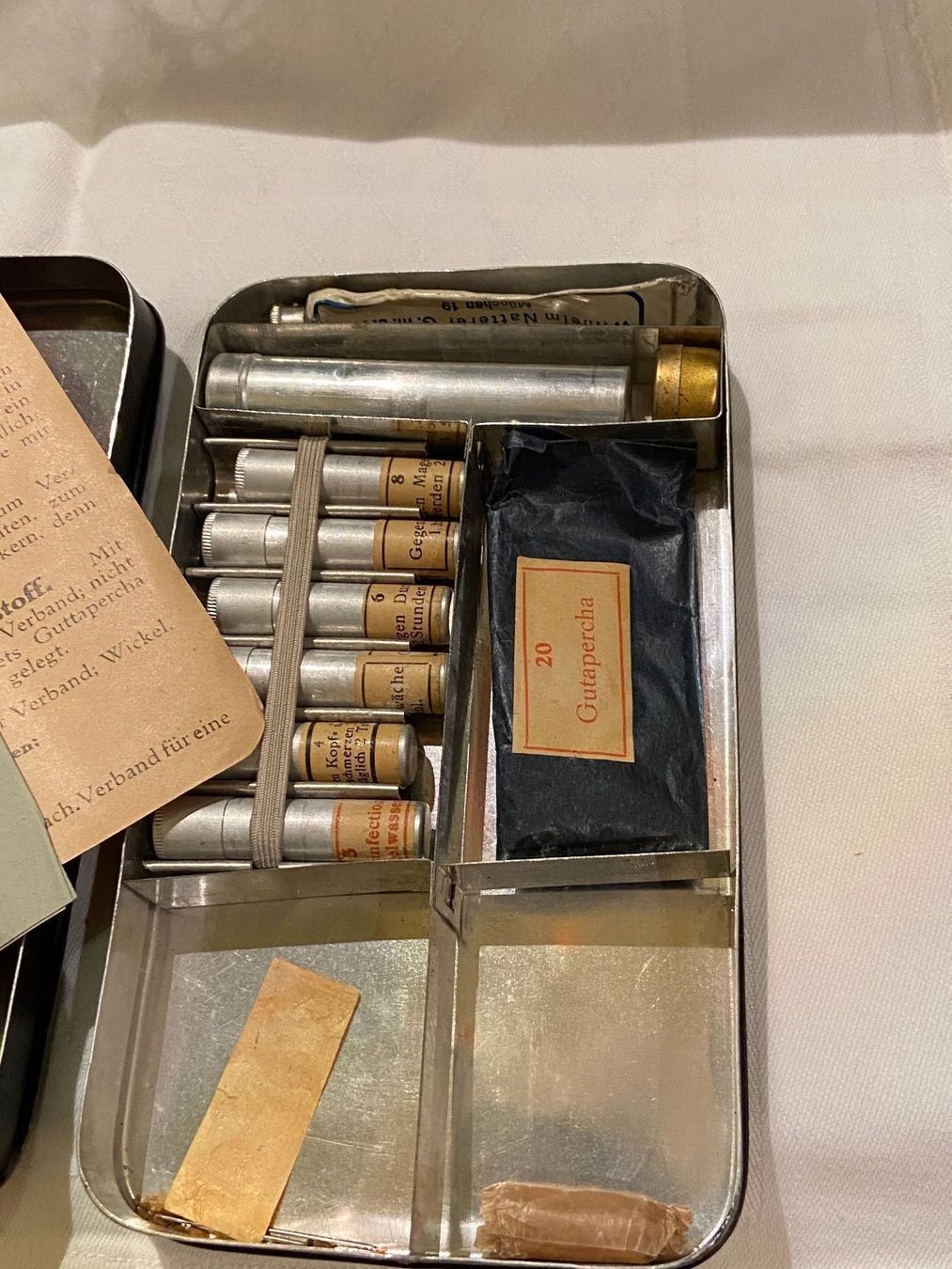 Kit di pronto soccorso: original dr. dessauer‘s touring apotheke – Usato da Gipf-Oberfrick venduto da Iberico 3
