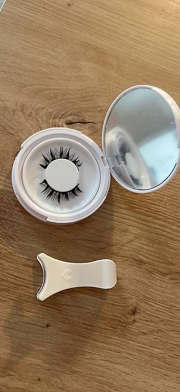 Make-up: click lashes neu - free shipping – Nuovo e nell'imballaggio originale da Ringgenberg BE venduto da kat_n5w8