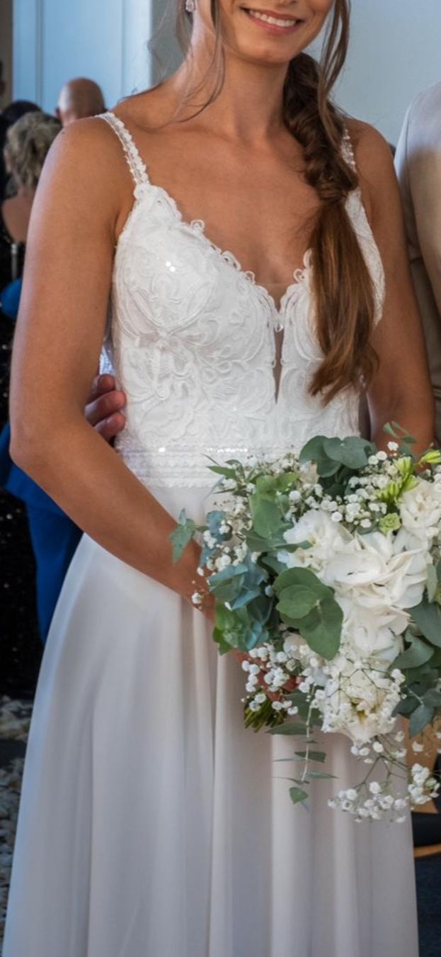 Vestiti: Robe de mariée – Usato da Hauterive NE venduto da ire_jyw6 6