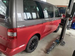 VW T5 Caravelle BICOLOR 2.5 TDI