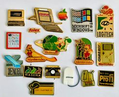 diverse Computer Pins - Nitendo - Microsoft - Compaq etc