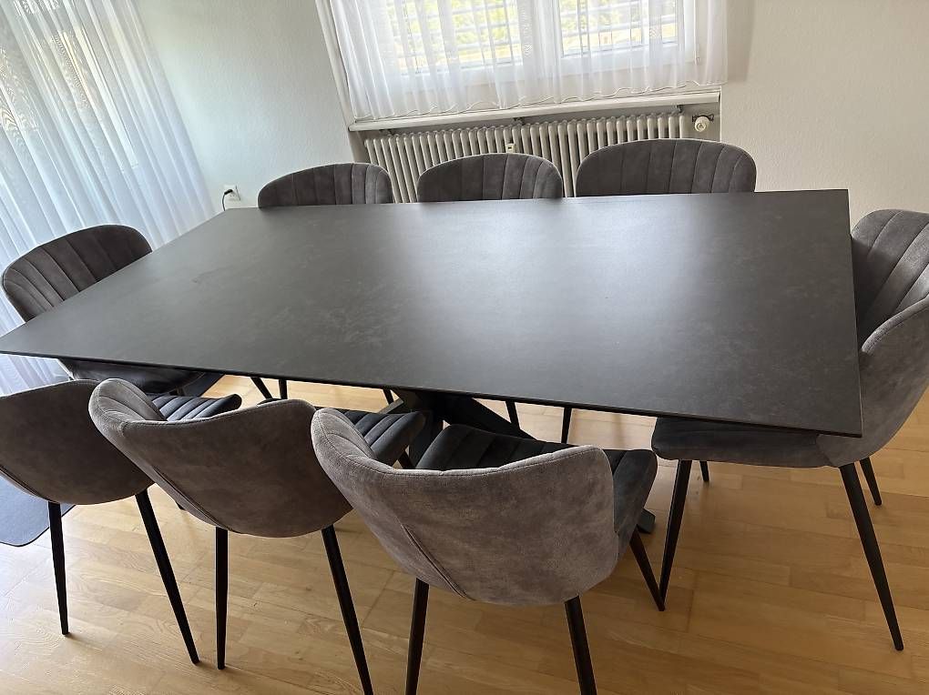 Set de table et chaises: Esstisch inkl. Stühle – D'occasion à Frauenfeld par efe_yjr7