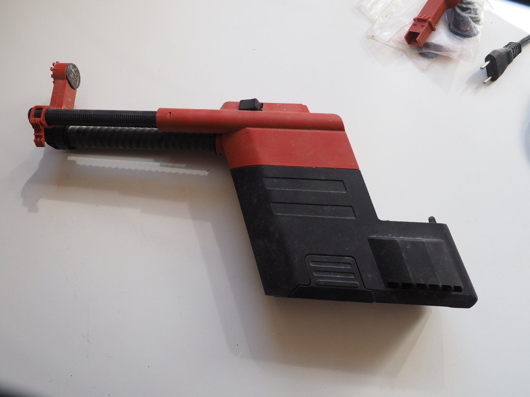 Hilti Bohrmaschinen: Bohrmaschine – Gebraucht aus Arboldswil von Alexis46 6