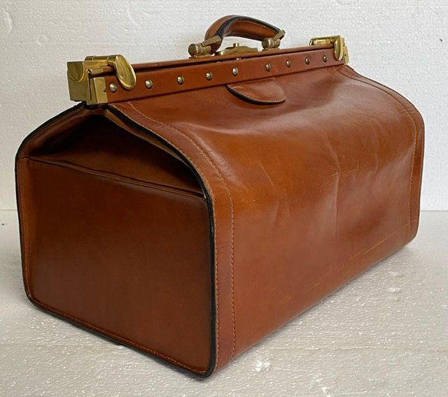 Borse: Arzt-/Doktortasche Leder – Usato da Oberrieden venduto da Ket25