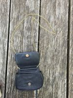 Accessoires: AIGNER Umhängetasche Leder-NEU