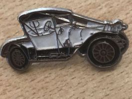 Vends pins voiture ancienne