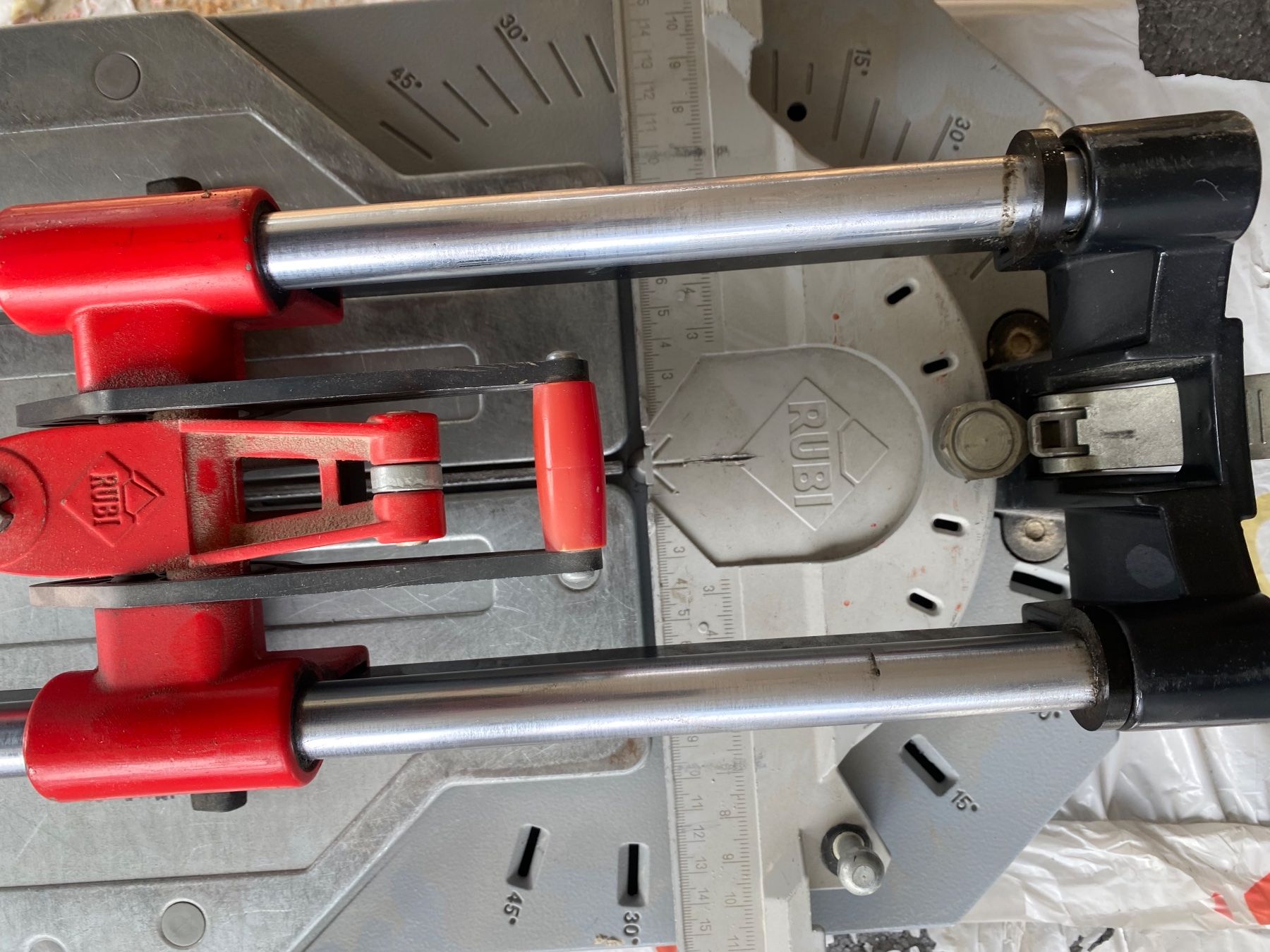Tutti gli attrezzi: Profi Fliesenschneider Rubi TX 900 – Usato da Brienz BE venduto da Cosworthps 1