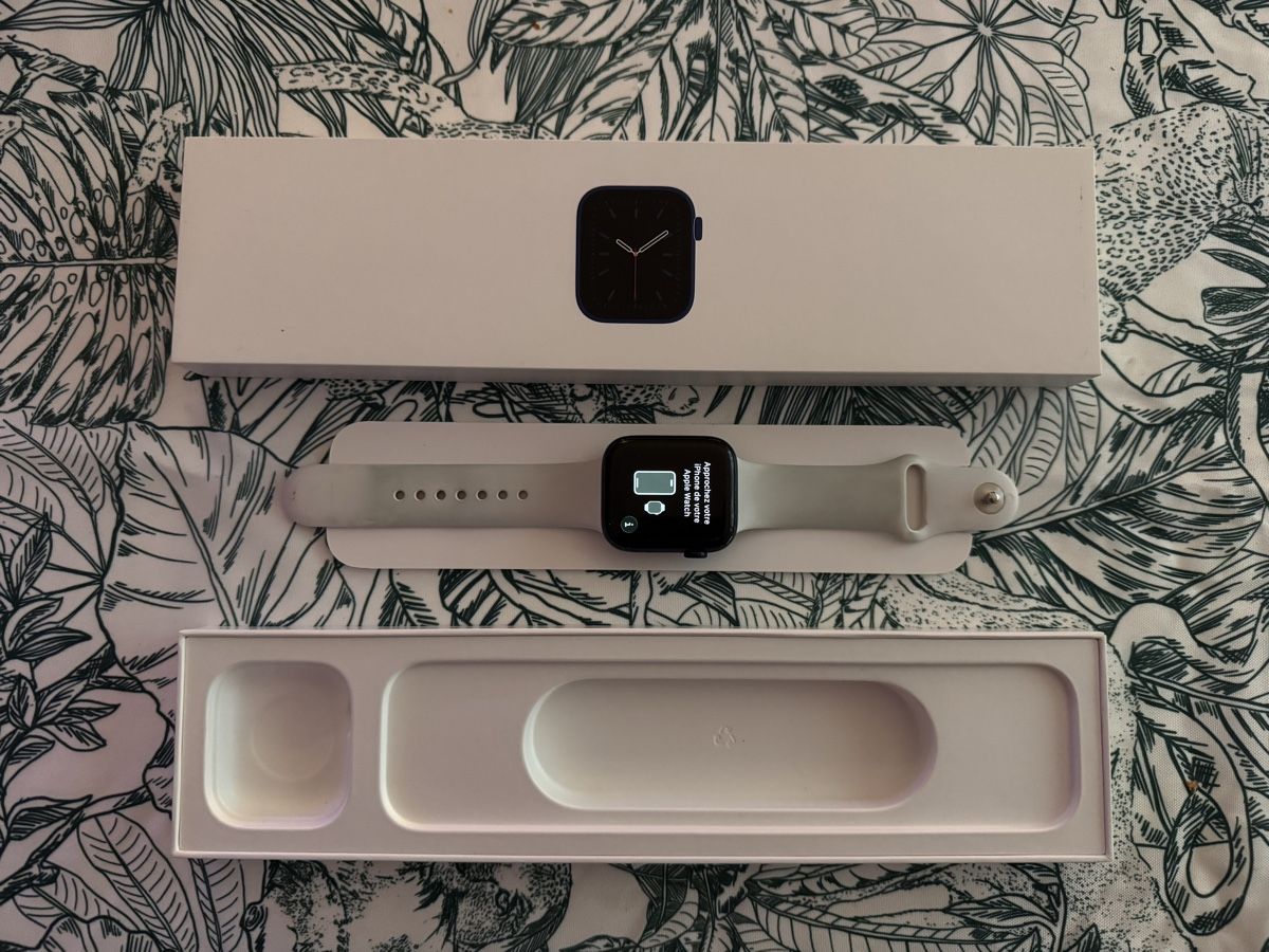 Apple Smartwatch: Apple Watch Serie 6 Cellular 44mm Blue  – Gebraucht aus Giubiasco von Christiancando-44