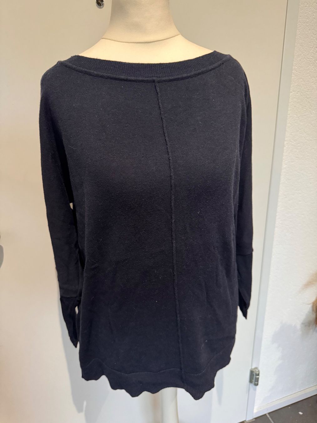 Brooks Pulls & Sweat-shirts: Basic Pullover dunkelblau Ashley brooks Gr. 34 – D'occasion à Rothrist par Fondgruebe