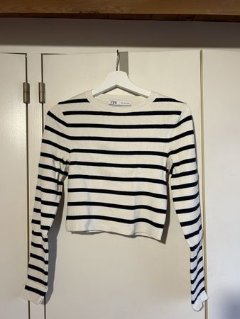 Zara Oberteil langarm schwarz/weiss, gestreift, Grösse L