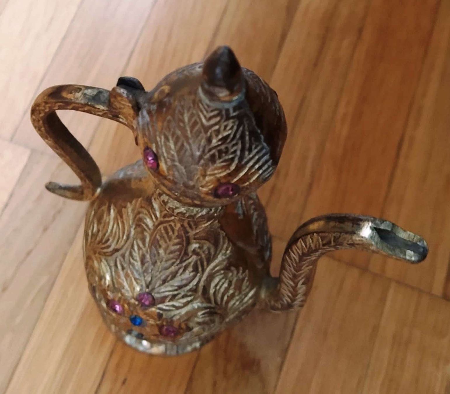 Caraffe: Karaffe / Krug mit Tablet aus Messing - Grösse 15.5 cm - – Nuovo (secondo la descrizione) da Zürich venduto da 1980ale 4