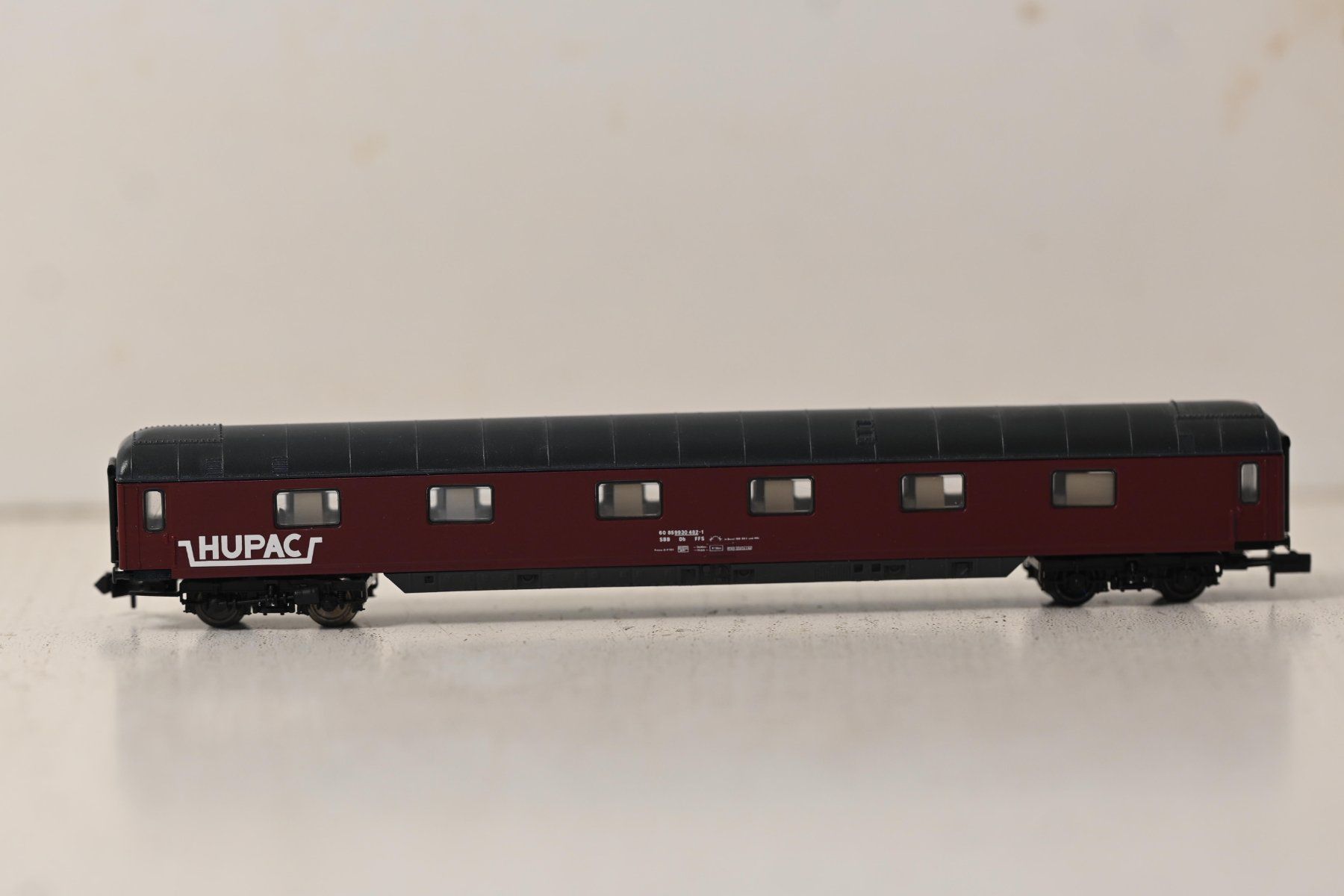 Trix Modelleisenbahnen: Hupac Begleitwagen Trix Spur N ohne OVP – Gebraucht aus Laupen ZH von Zmoewe 5