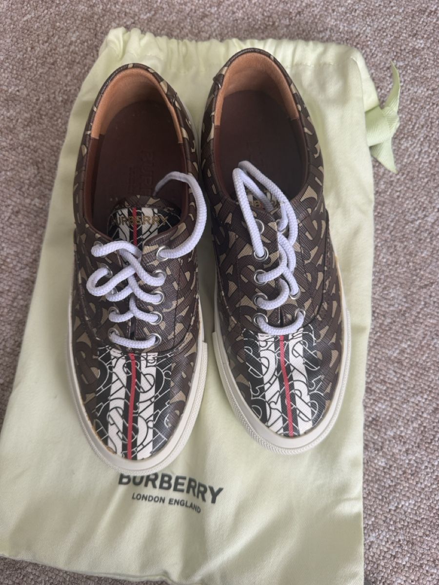 Burberry Scarpe da uomo: Burberry Monogram Stripe E-canvas Sneake – Nuovo (secondo la descrizione) da Wohlen AG venduto da rol_8r5l 5