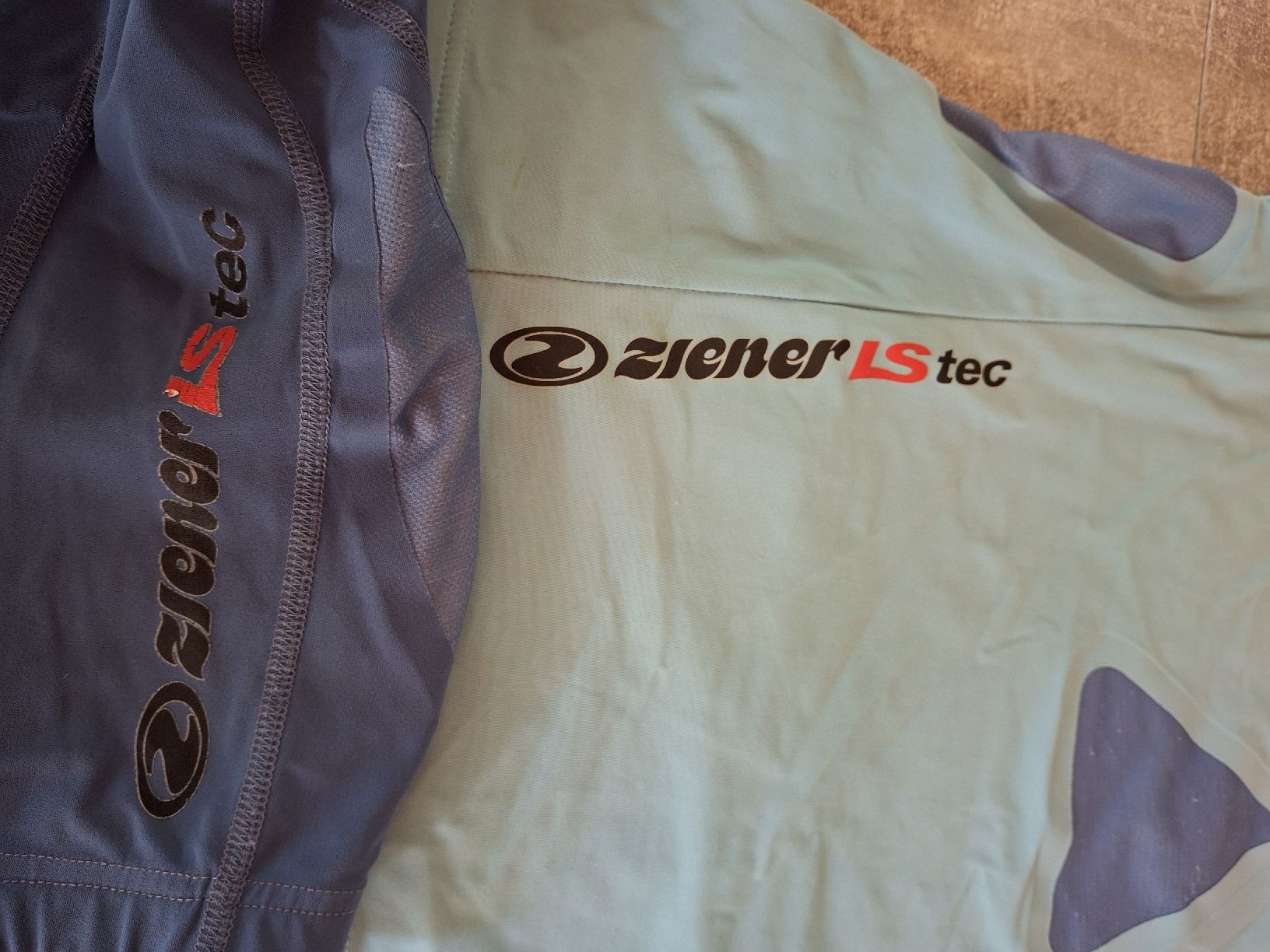 Ziener Canottiere & Pantaloni: Ensemble Cyclisme ZIENER LS Tec - Taille 40  – Usato da Villiers venduto da san_jn5w 1