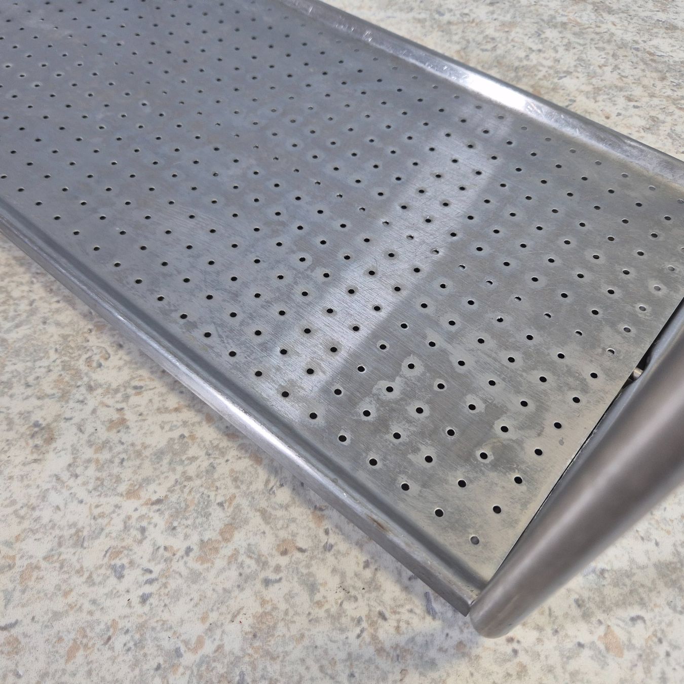 Altro in Decorazioni & Accessori: Tellerständer Tellerregal Chromstahl Abtropfständer – Usato da Nottwil venduto da Wondewa-Shop 7