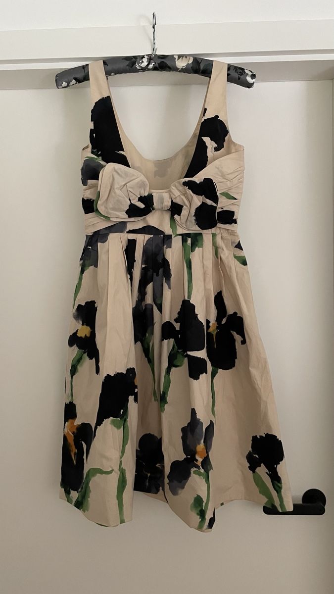Moschino Vestiti: Robe Moschino – Usato da Satigny venduto da Pauline_1987 2