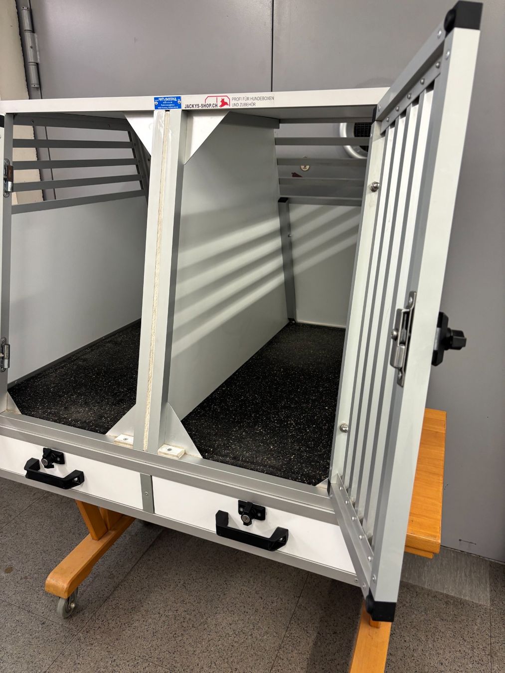 Gabbie, trasporto & Sicurezza: Auto/Transport Doppelhundebox "WT-Metall" – Usato da Rafz venduto da Domimir 6