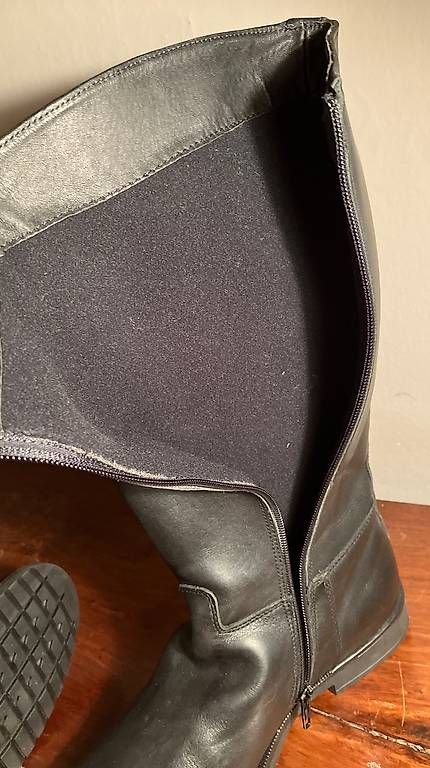 Scarpe per cavalli: Stivali da equitazione – Usato da Vezia venduto da Curzio83 2