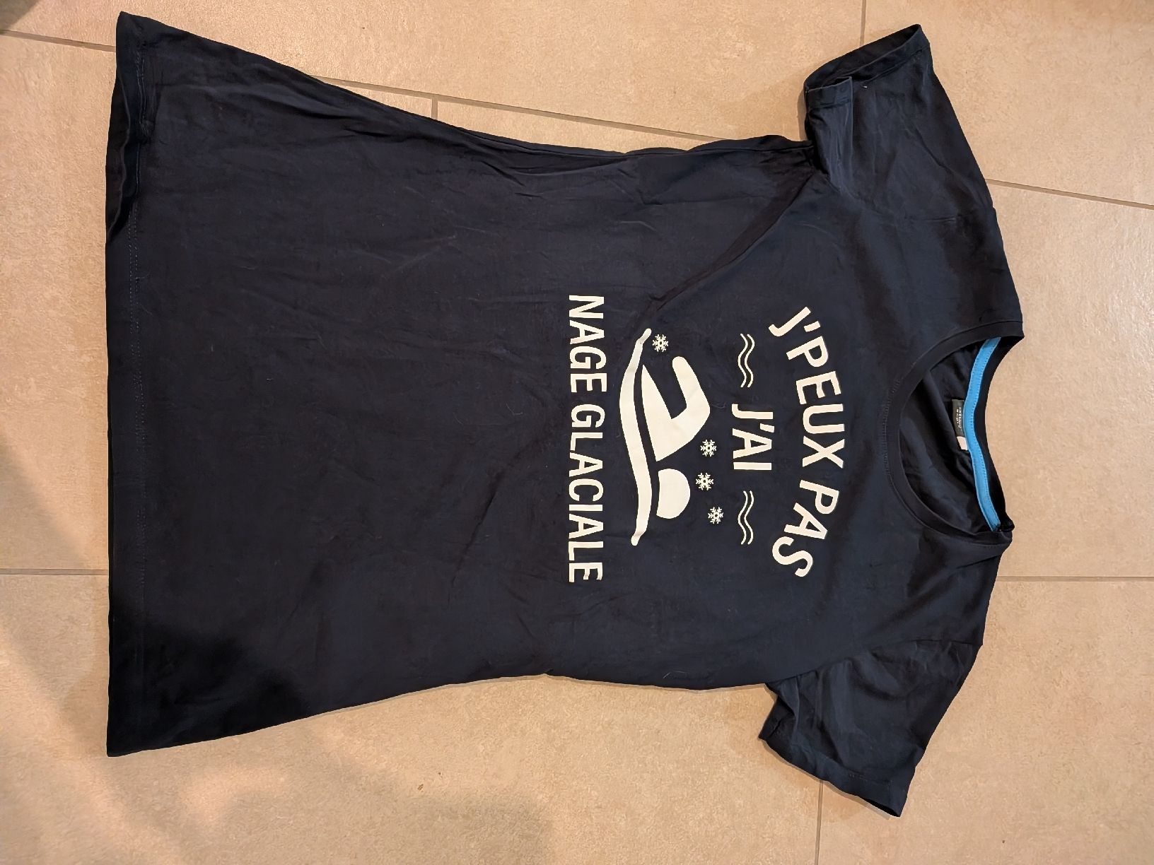 T-Shirts: T-Shirt t.S – Gebraucht aus Genève von Maelenn