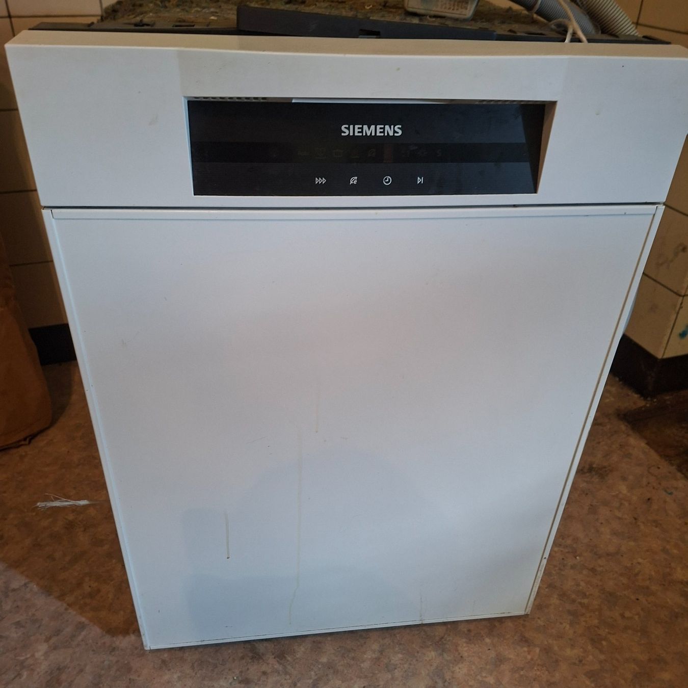 Siemens Machines à laver la vaisselle: Lave vaisselle – D'occasion à Bavois par Pafly63