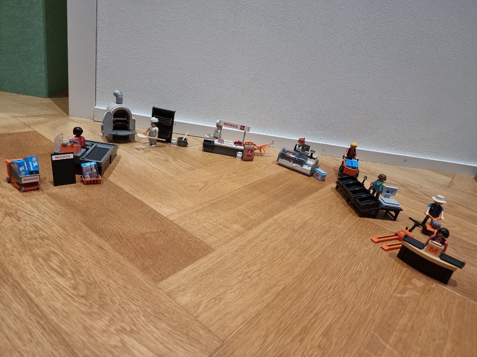 Playmobil Giocattoli: Playmobil Migros mit Zubehör – Usato da Sachseln venduto da Oberhuiser
