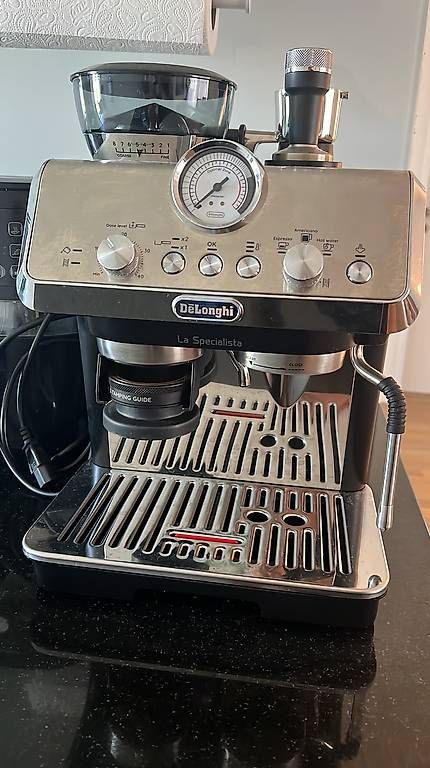 De'Longhi Kaffeemaschinen & Espressomaschinen: DeLonghi Kaffeemaschine – Gebraucht aus Sursee von fat_lm6p