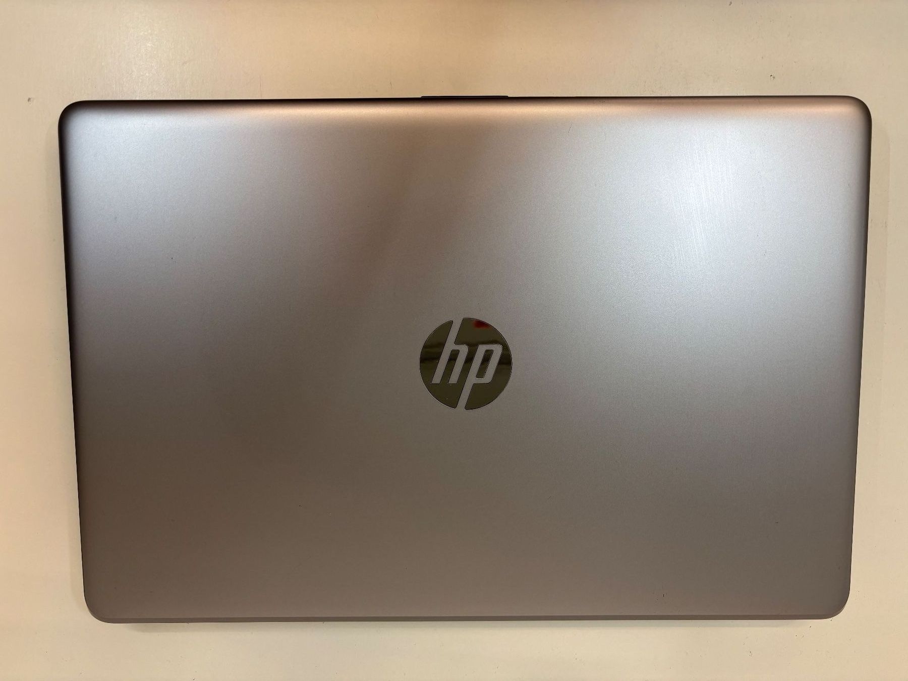 Hewlett Packard Notebooks: Notebook 15.6" HP 250 G6, Intel Core i5, DEFEKT – Defekt aus Lachen SZ von alcom-electronics 4