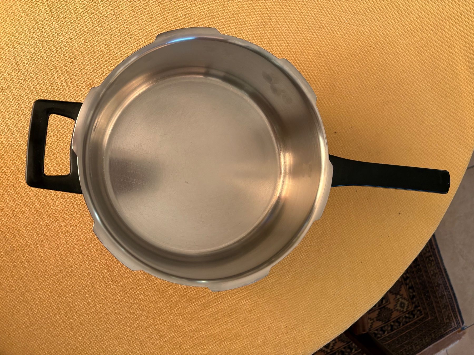 Kuhn Poêles: 3.5Lt-Dampfkochtopf Duromatic Kuhn Rikon – D'occasion à Oberweningen par Gerini 2