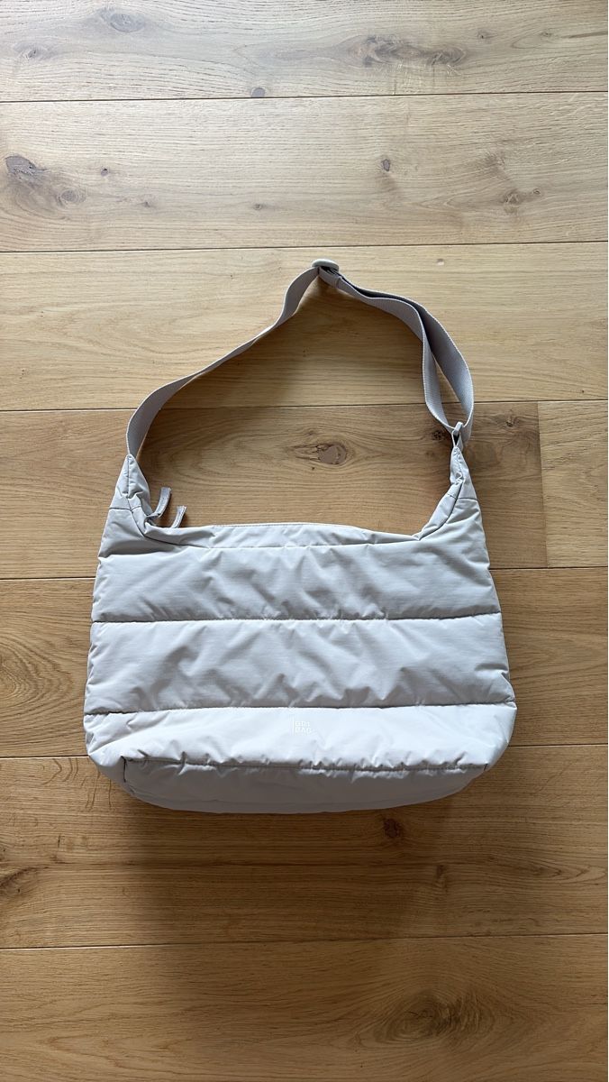 Borse da donna: GotBag Umhängetasche beige mit Steppung – Nuovo (secondo la descrizione) da Horgen venduto da nat_sl7k