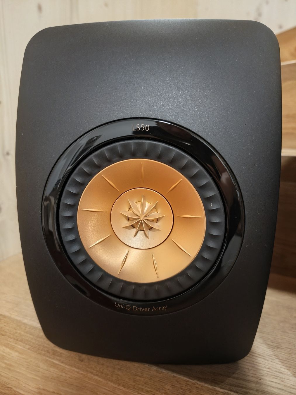 Kef Casse acustiche: KEF LS50 Classic (Schwarz) – Usato da Gais venduto da mhedi07 3