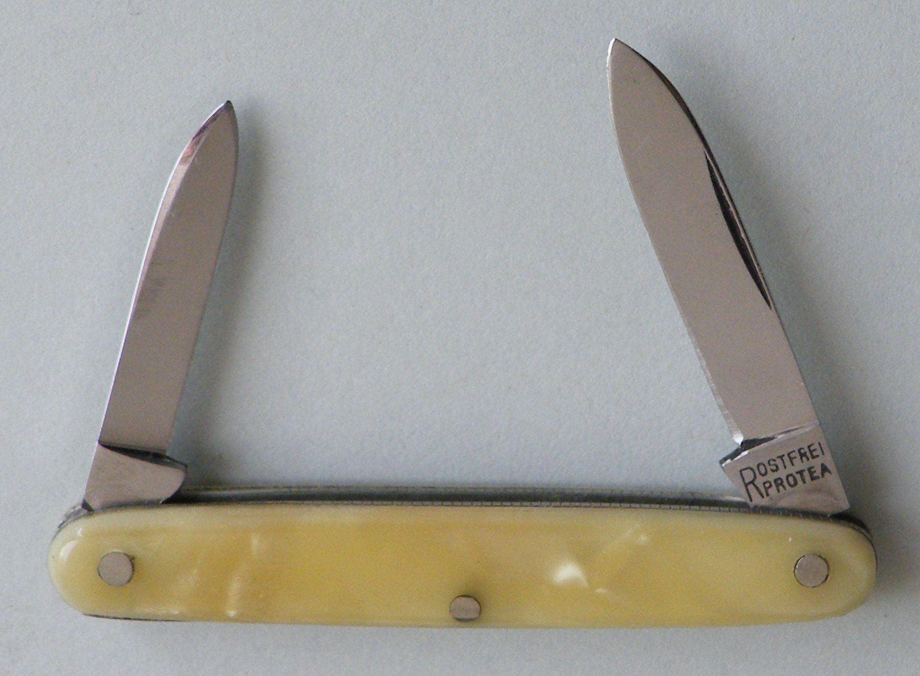 Coltelli tascabile: miniature PROTEA ROSTFREI Taschenmesser Sackmesser mini – Usato da Zürich venduto da Turta 1