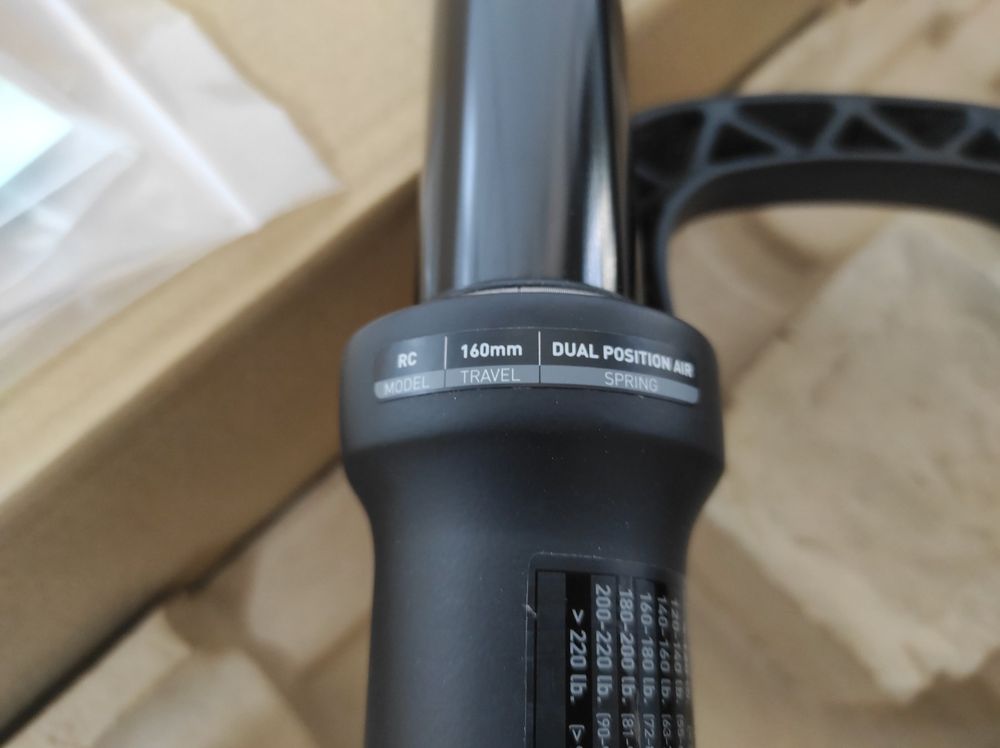 RockShox YARI Ultimate 29, Federgabel (Gebraucht) in Gattikon für CHF