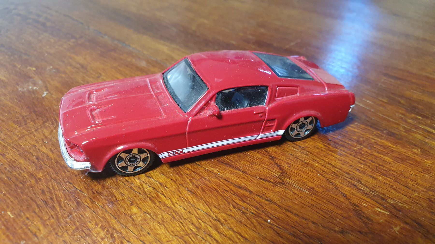 Bburago Voitures modèles: Ford Mustang GT – D'occasion à Châtonnaye par Kojak120