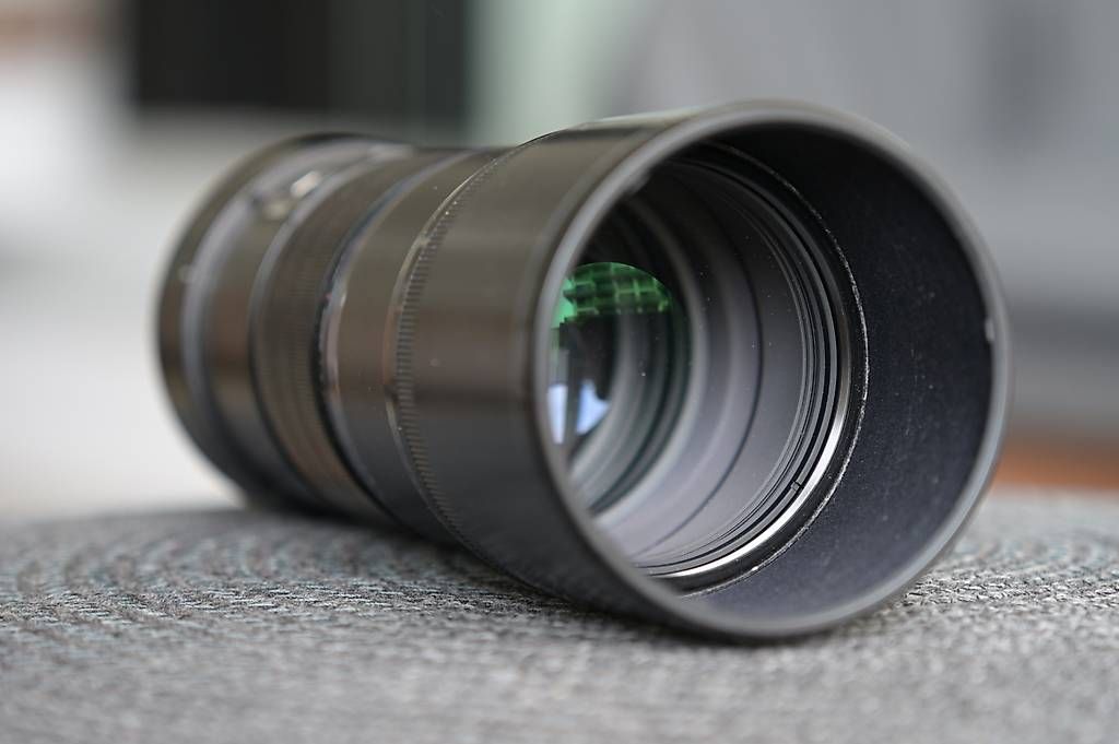 Olympus Obiettivi: Olympus / OM System 300mm f4 Supertele Objektiv – Usato da Dübendorf venduto da seadart 1