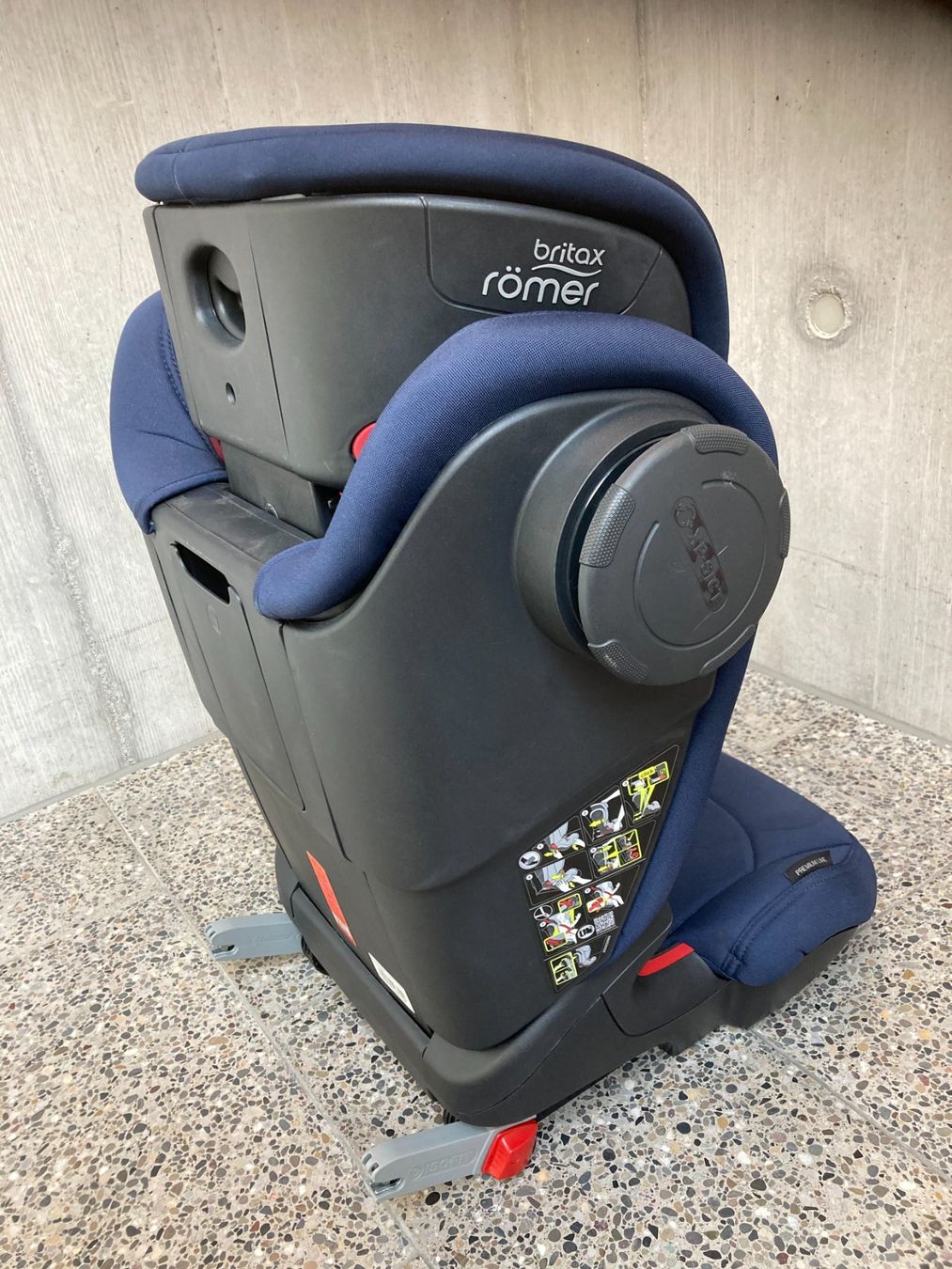 Britax Römer Seggiolini per auto: Britax Römer Kidfix III M – Usato da Zürich venduto da donpuffo 3