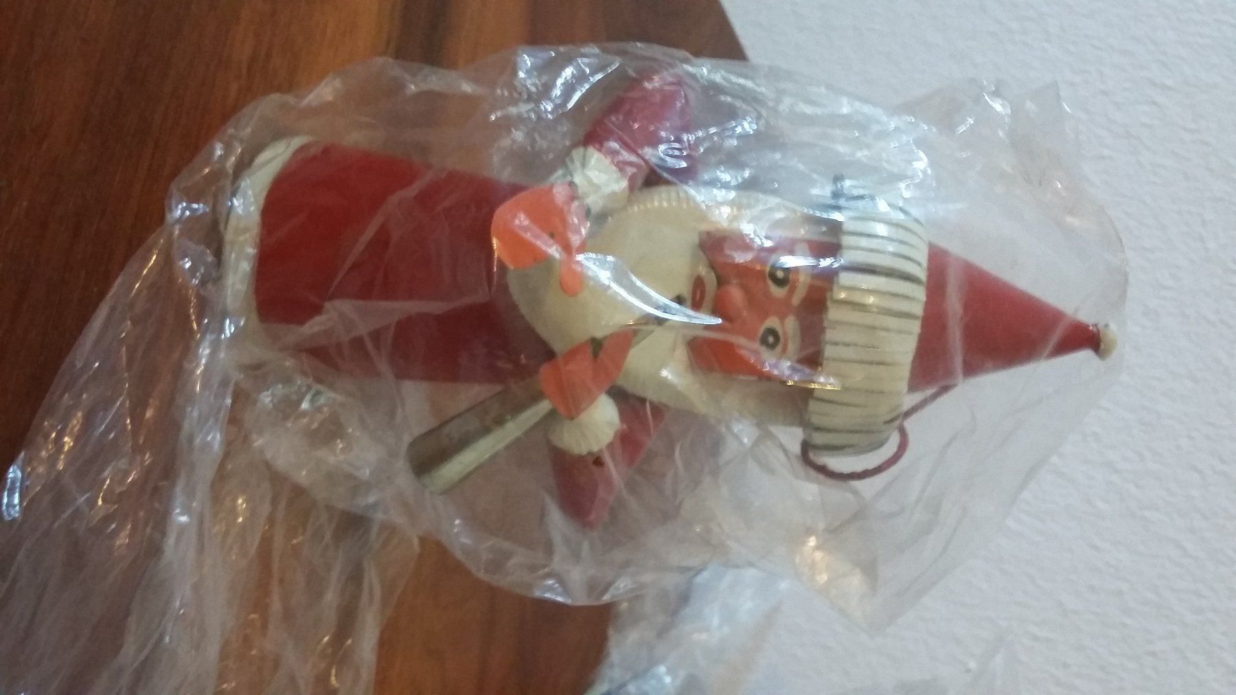 Figuren: Samichlaus. Afrik. Handarbeit – Neu und originalverpackt aus  von