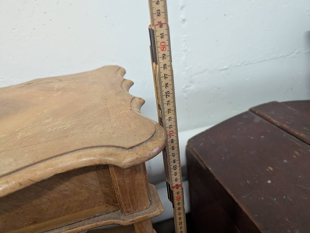 Nachttische: Table de chevet ancienne – Gebraucht aus Sorens von jd.silva 1