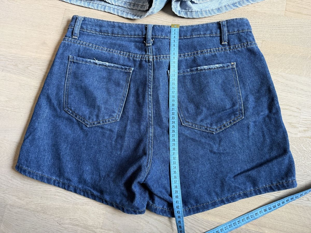 Jeans: 2 Jeans-Shorts Gr. 40 – Usato da Rubigen venduto da Elmacino 2