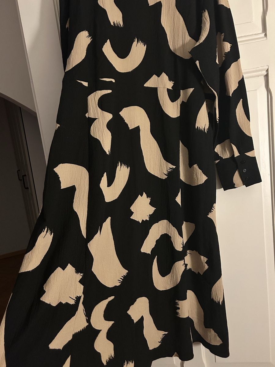 Monki Vestiti: Monki Kleid, Muster, Gr. XL – Usato da Luzern venduto da bettygreen 2