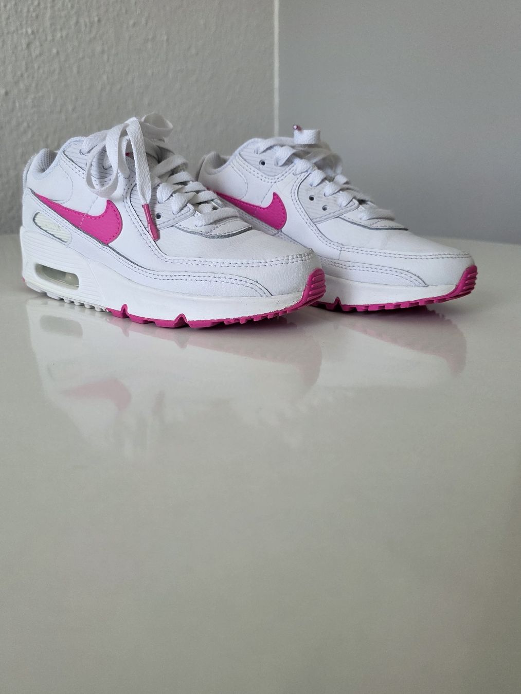 Scarpe da donna: Nike Air Max 90 – Usato da Suhr venduto da MrvicaAG 1