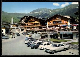 AK Verbier /Valais, Dorfzentrum mit Chalets, Geschäften und 