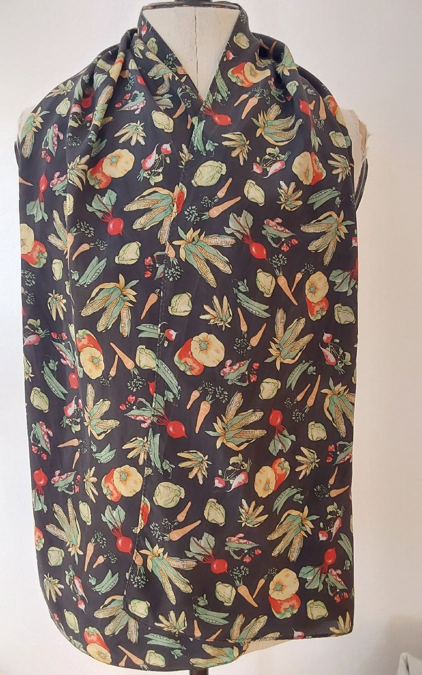 Foulards, Tücher & Schals: Seidenfoulard Motiv Gemüse – Neu (gemäss Beschreibung) aus Köniz von scopello12 1