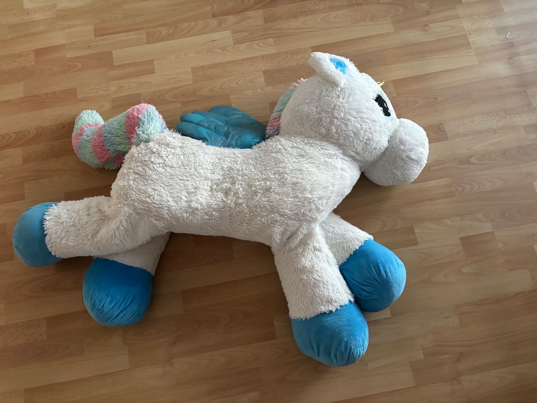 Spielzeuge: Riesen Einhorn – Gebraucht aus Hettiswil von Resche33 4