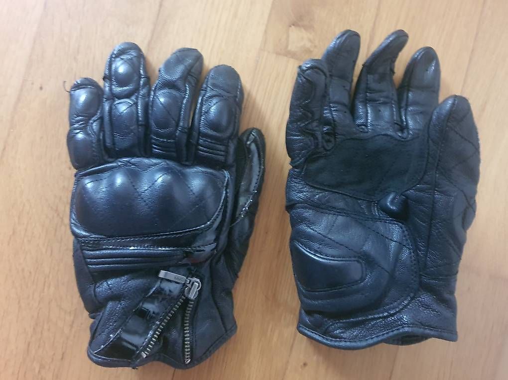 Gants & mitaines : Leichte Motorradhandschuhe – D'occasion à Erlen par Tschirren 1
