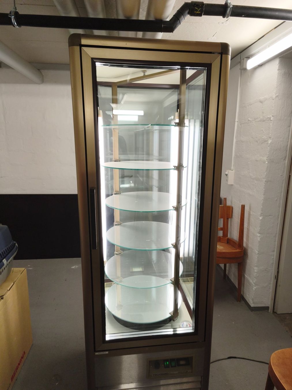 Frigoriferi: Kuchen und Torten Vitrine – Difettoso da Eschenz venduto da mike.simon 4