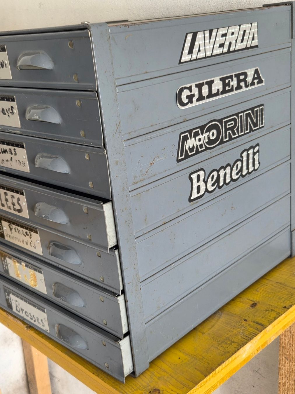 Armadi: Bleco (étagère Tauson :   tiroirs, rangement de – Usato da LA CHAUX DE FONDS venduto da mecano58 1