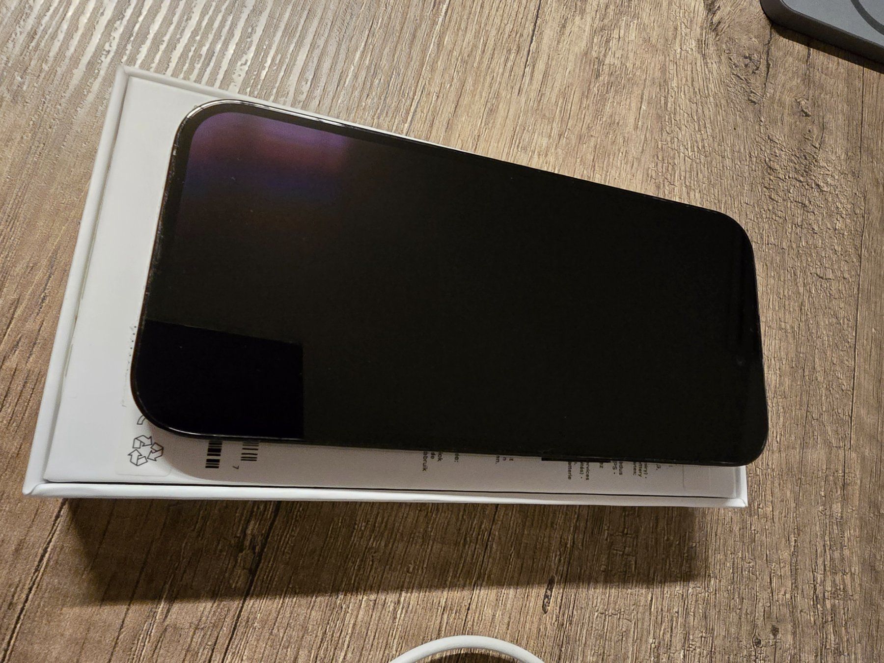 Apple Handys / Smartphones: iPhone 14 Pro 256 GB Schwarz Top Zustan – Gebraucht aus Muttenz von nem_p8sy 3